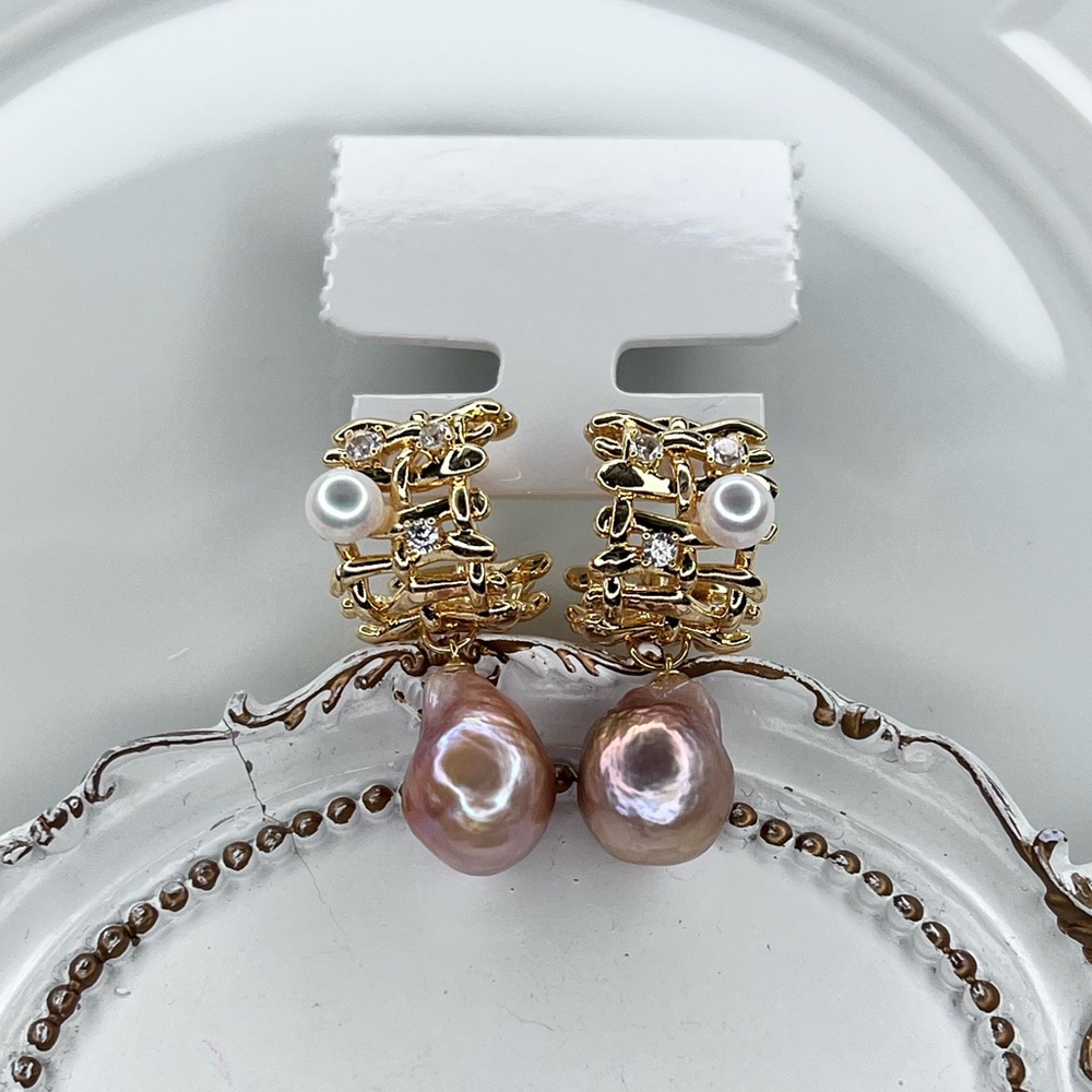 Handmade Freshwater Pink Edison Pearl 11-12mm Gold Plated Earrings Crystal